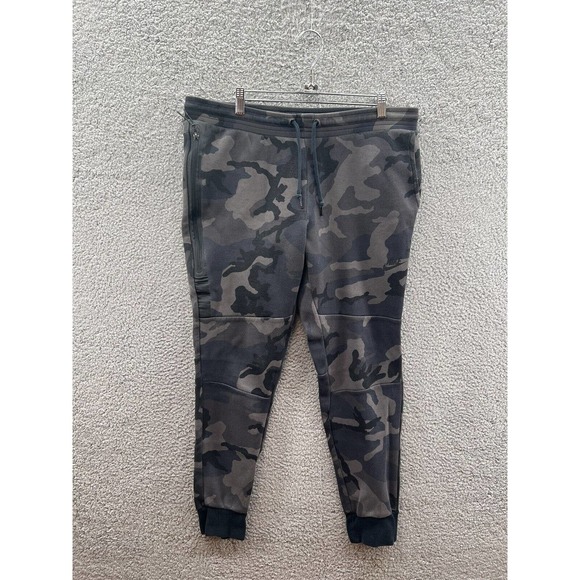 Men's Camouflage Jogger Pants - Picture 1 of 4